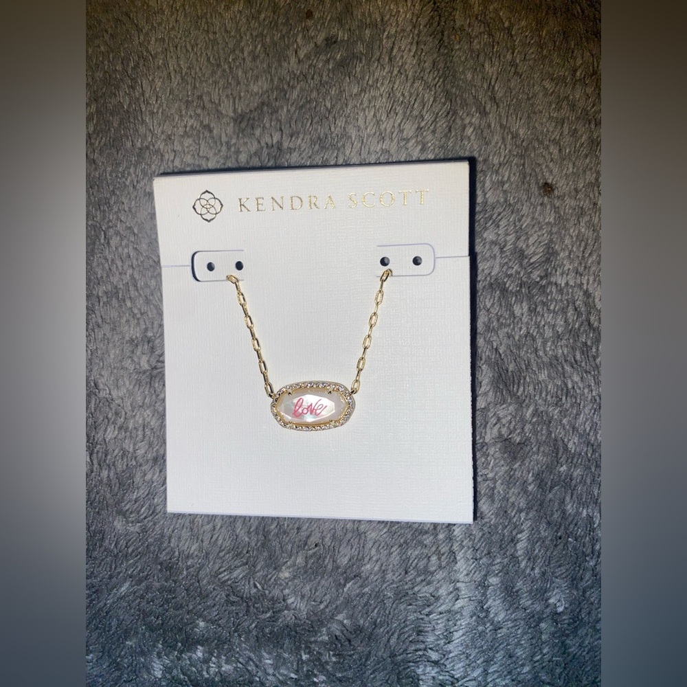 BNWT Kendra Scott Elisa Pave Frames Gold Short Necklace w/“Love” inthe middle$80